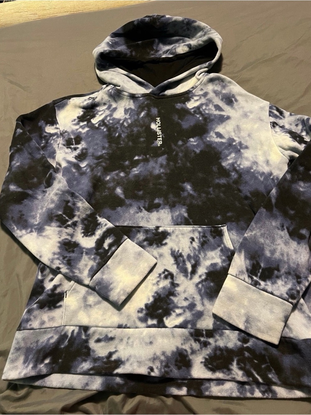 Hollister Men’s Blue Tie-Dye Hoodie